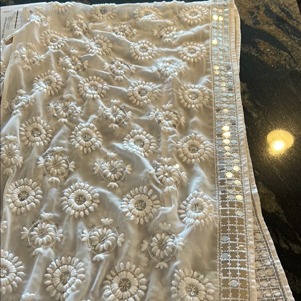 Soft Surroundings White Floral Embroidered Cover Up - Picture 5 of 6